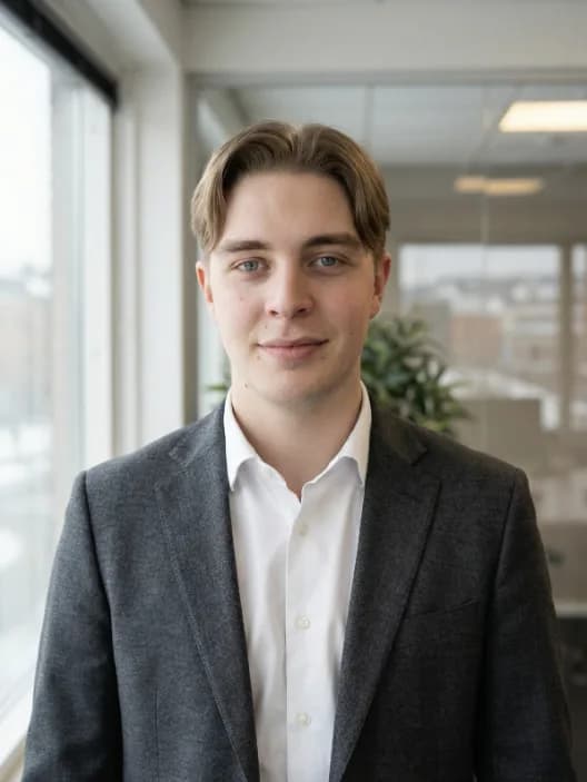 Elias – Affärsutvecklare på Noory Solution
